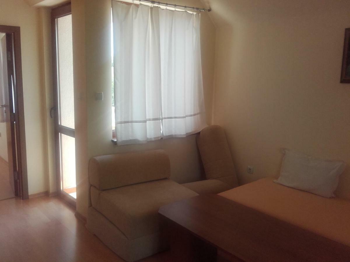 Hotel Aleksievata Kashta Gurgulyat Екстер'єр фото