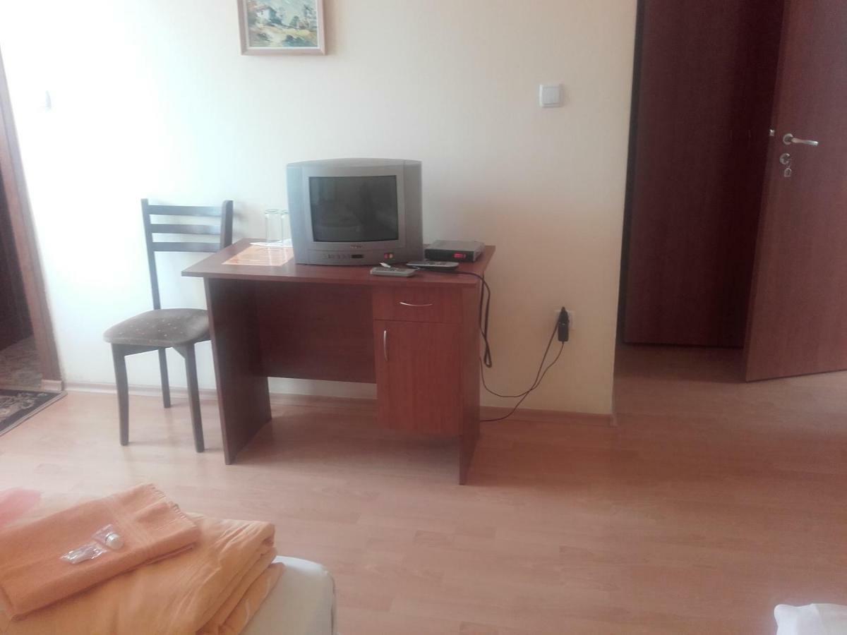 Hotel Aleksievata Kashta Gurgulyat Екстер'єр фото