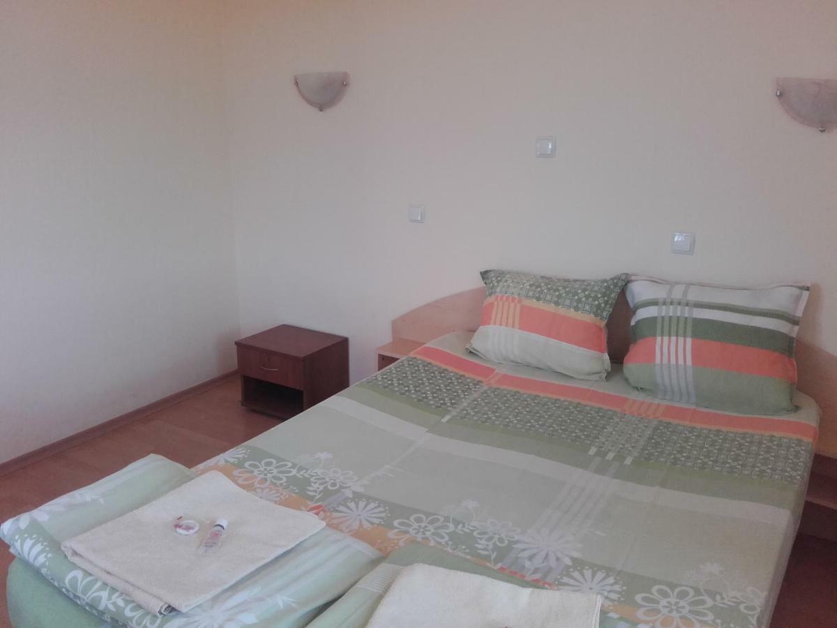 Hotel Aleksievata Kashta Gurgulyat Екстер'єр фото